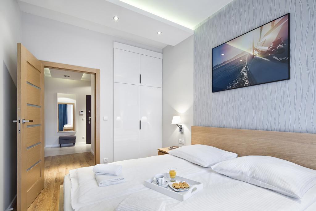 Apartamenty Szeroka - Old Town Holidays Home グダニスク 部屋 写真