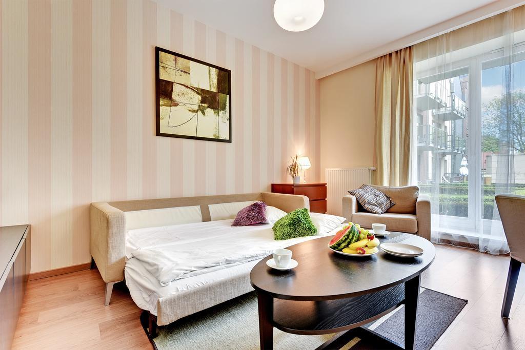 Apartamenty Szeroka - Old Town Holidays Home グダニスク エクステリア 写真