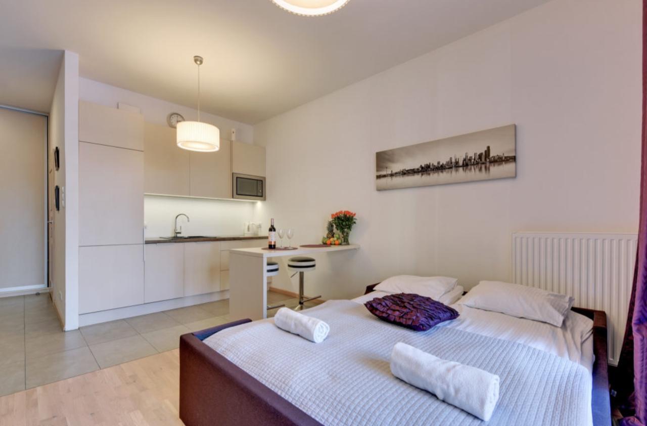 Apartamenty Szeroka - Old Town Holidays Home グダニスク エクステリア 写真